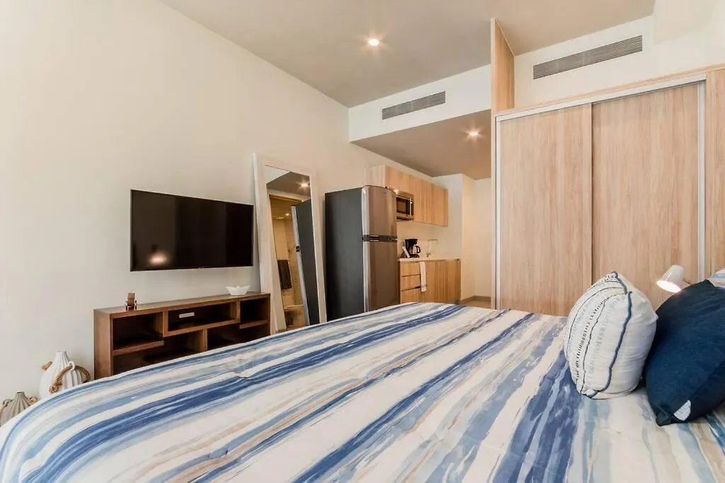 Cozy Studio Near The Beach Playa del Carmen Apartment
